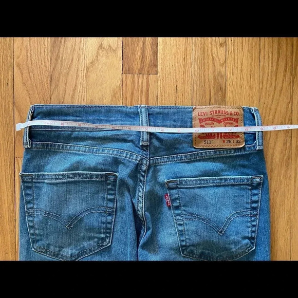 LEVI’S 511 perfect condition tag reads W 28 L32 actual measurements shown - Picture 7 of 11